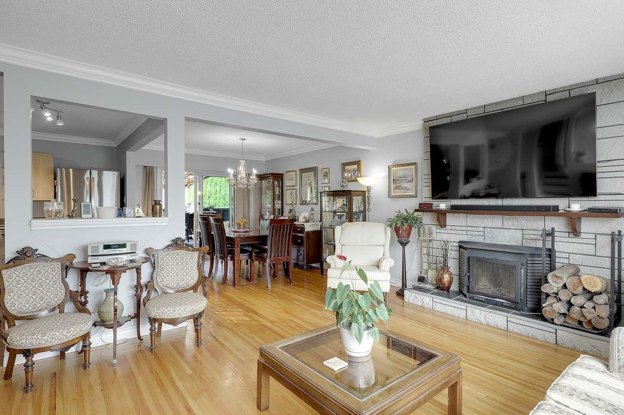 10941 152nd Street, Surrey, British Columbia  V3R 4H5 - Photo 4 - R3035526