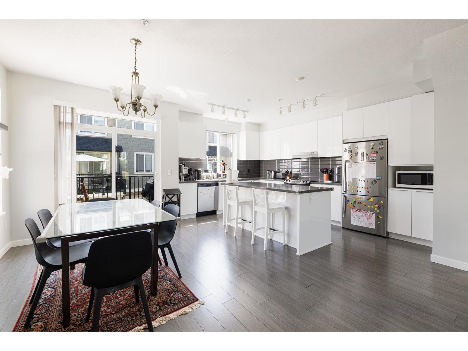 92 8050 204 Street, Langley, British Columbia  V2Y 0X1 - Photo 3 - R3036745