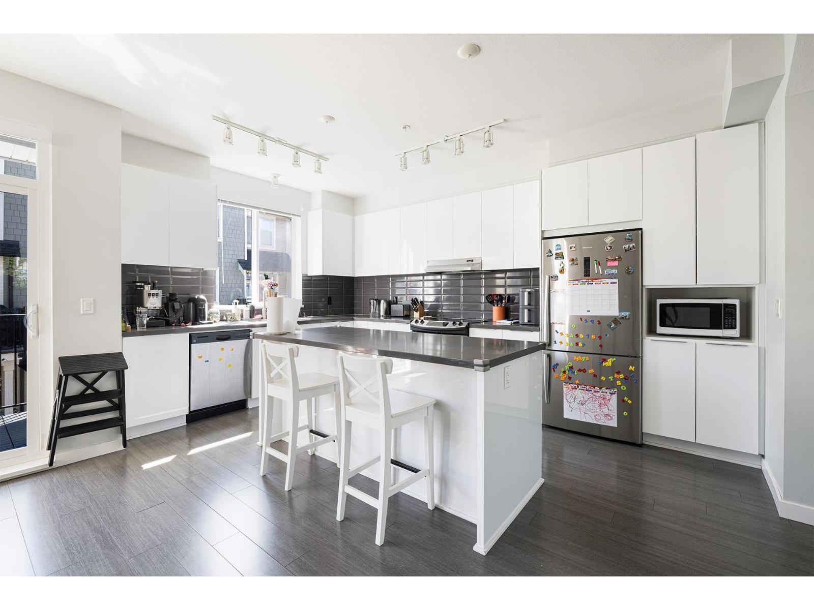 92 8050 204 Street, Langley, British Columbia  V2Y 0X1 - Photo 4 - R3036745