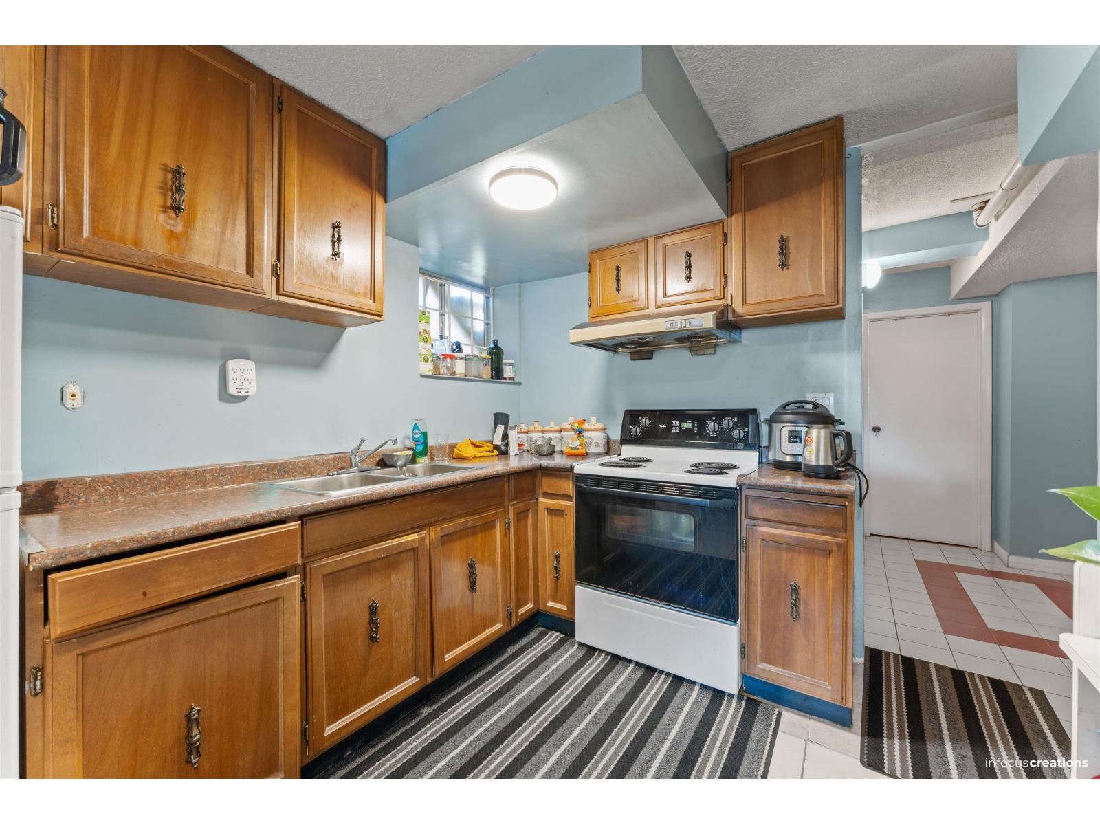 13137 99 Avenue, Surrey, British Columbia  V3T 1G1 - Photo 12 - R3036697