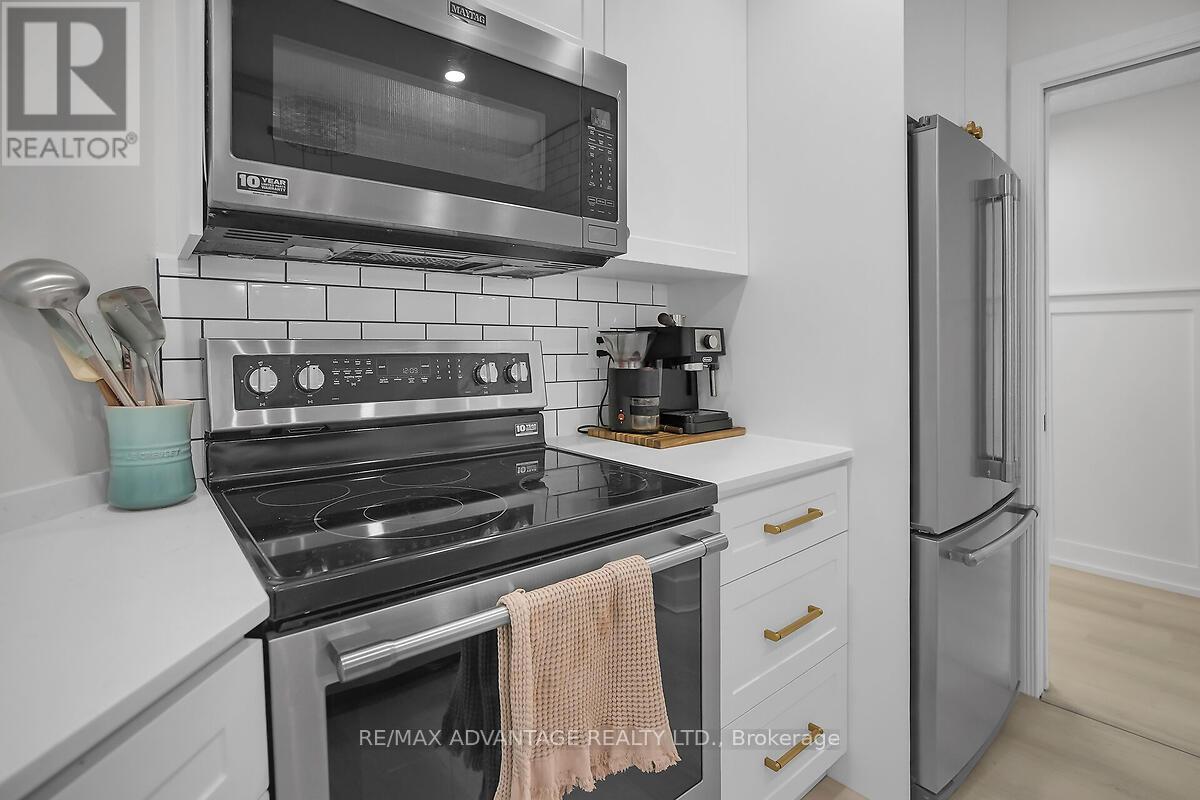 408 - 460 Wellington Street, London East, Ontario  N6A 3P8 - Photo 7 - X12328548