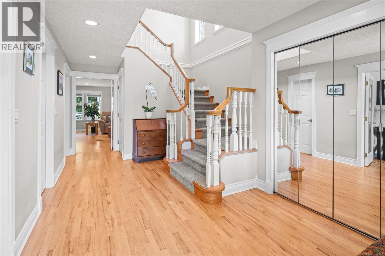 Property at 1644 Monterey Ave image 1