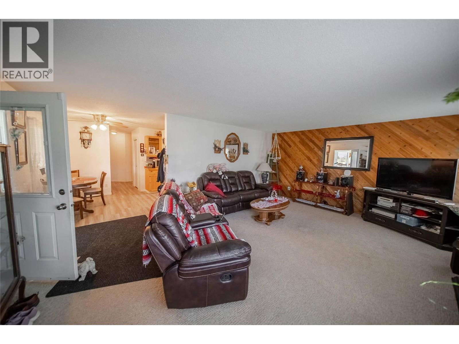 124 Matchett Avenue Nw, Cranbrook, British Columbia  V1C 4G9 - Photo 11 - 10359131