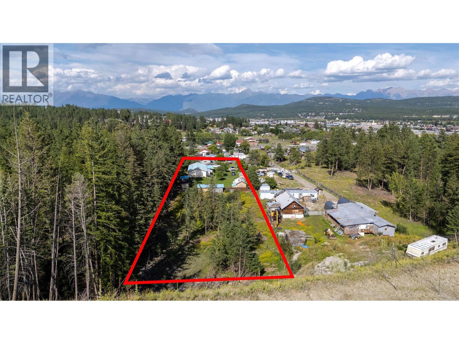 124 Matchett Avenue Nw, Cranbrook, British Columbia  V1C 4G9 - Photo 3 - 10359131