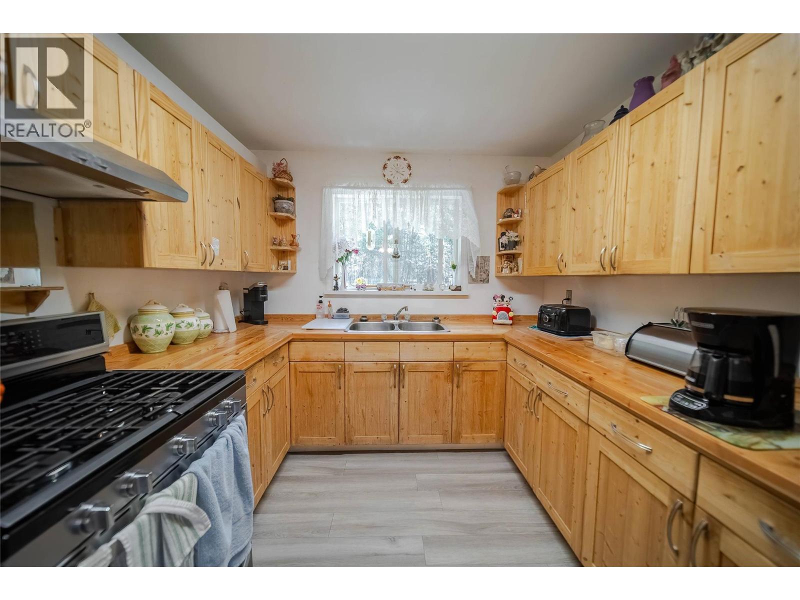 124 Matchett Avenue Nw, Cranbrook, British Columbia  V1C 4G9 - Photo 5 - 10359131