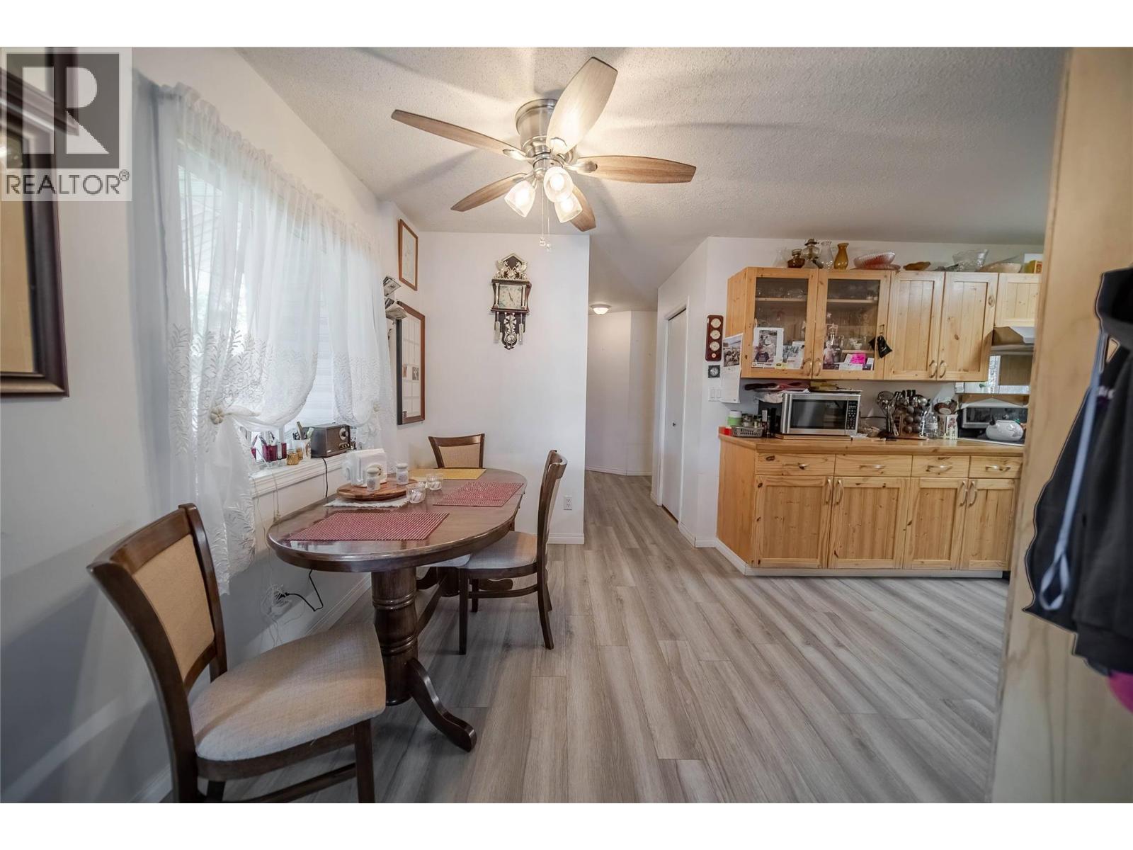 124 Matchett Avenue Nw, Cranbrook, British Columbia  V1C 4G9 - Photo 8 - 10359131