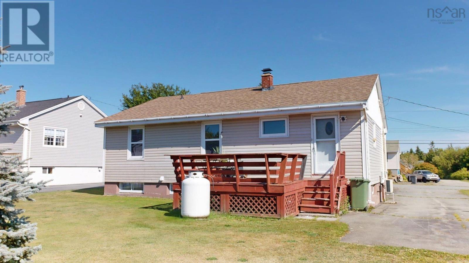 70 Hornes Road, Eastern Passage, Nova Scotia  B3G 1A4 - Photo 32 - 202520023