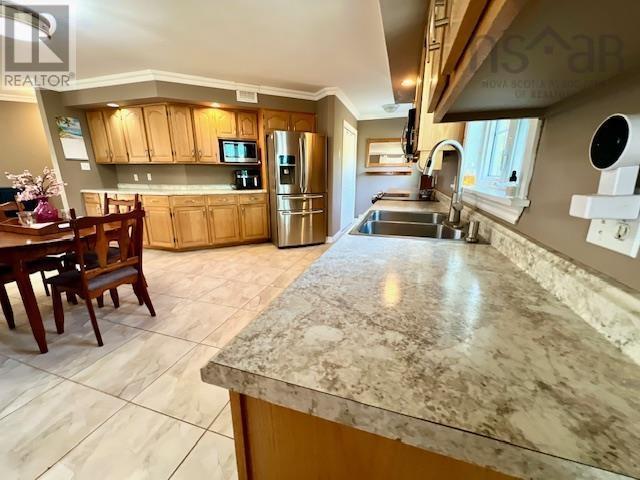 52 Amberwood Crescent, Westmount, Nova Scotia  B1P 2J8 - Photo 13 - 202520181