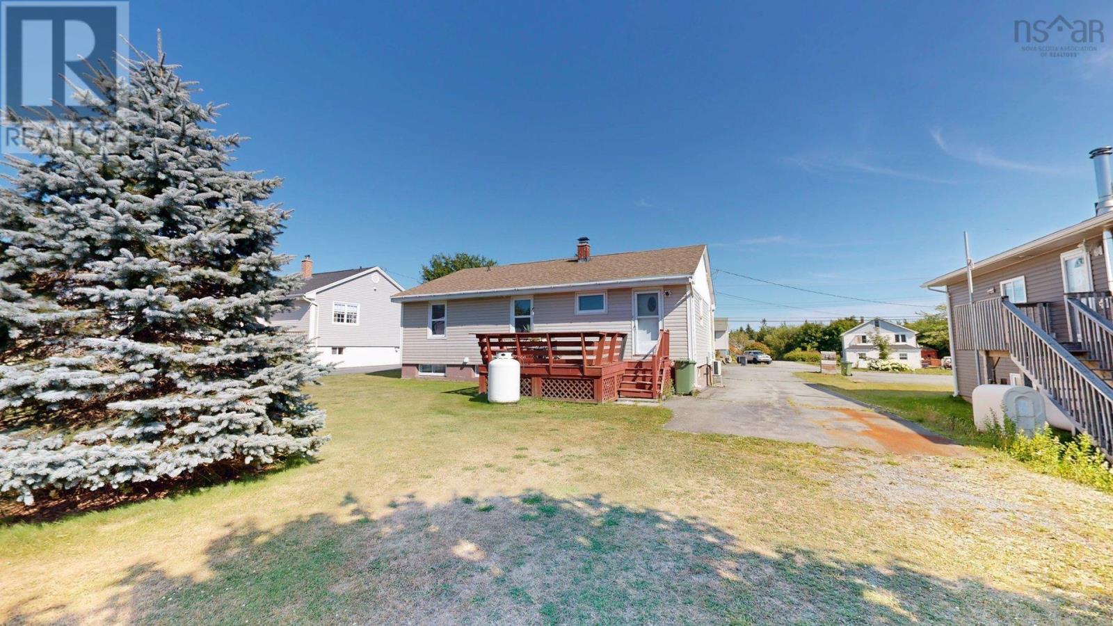 70 Hornes Road, Eastern Passage, Nova Scotia  B3G 1A4 - Photo 31 - 202520023