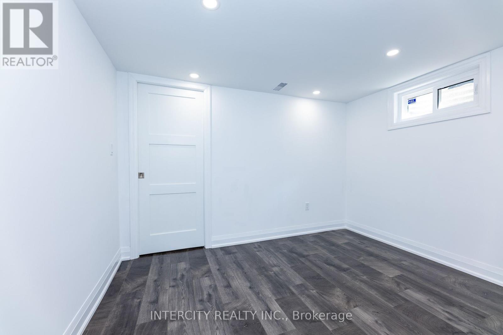 19 Marowyne Drive, Toronto, Ontario  M2J 2A2 - Photo 44 - C12344384