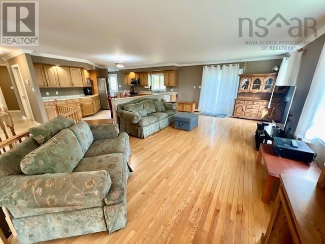 52 Amberwood Crescent, Westmount, Nova Scotia  B1P 2J8 - Photo 8 - 202520181