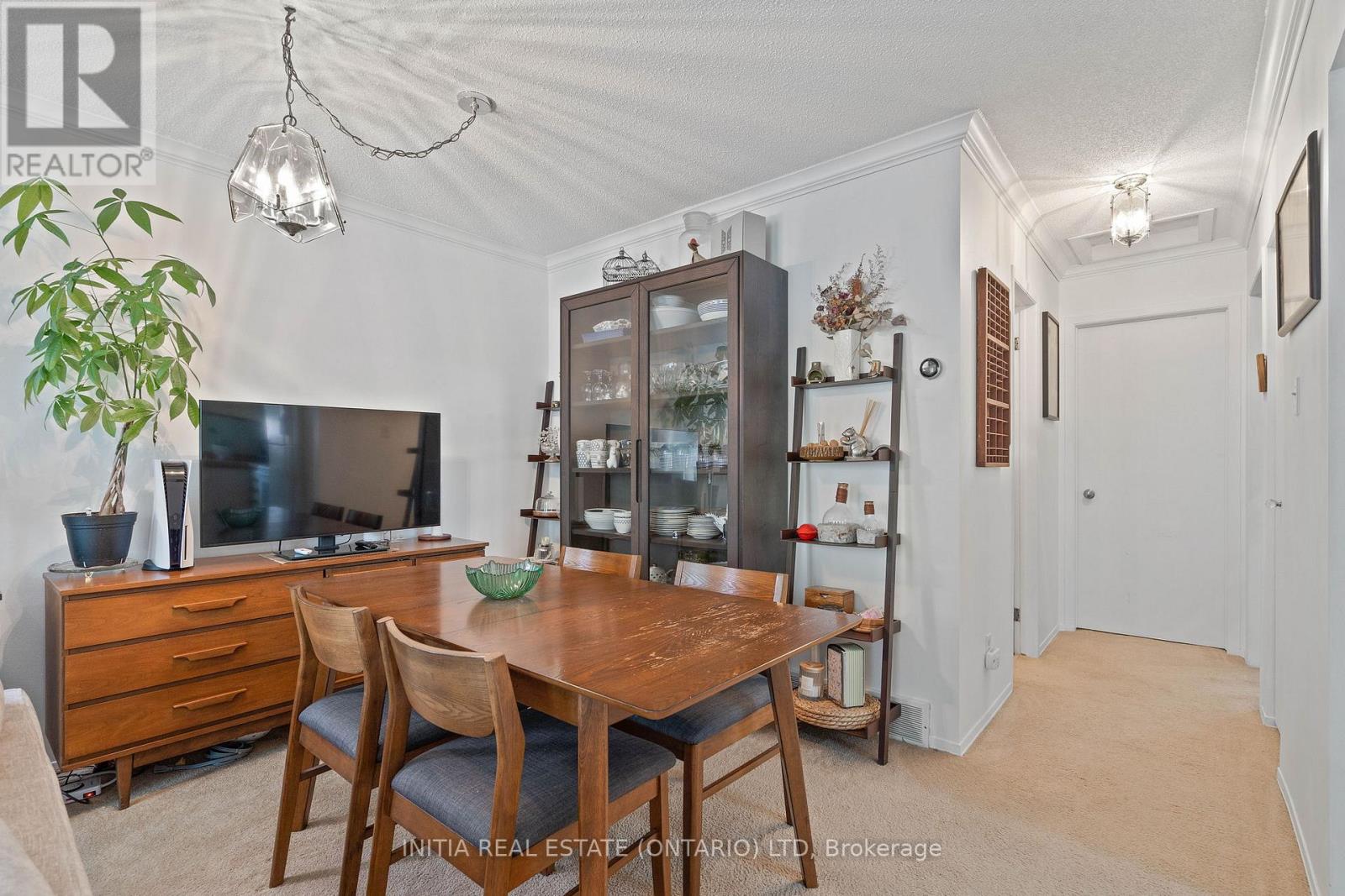 72 Blanchard Crescent, London North (North I), Ontario  N6G 4E4 - Photo 10 - X12344821