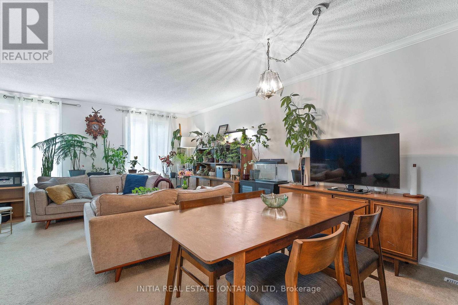 72 Blanchard Crescent, London North (North I), Ontario  N6G 4E4 - Photo 11 - X12344821