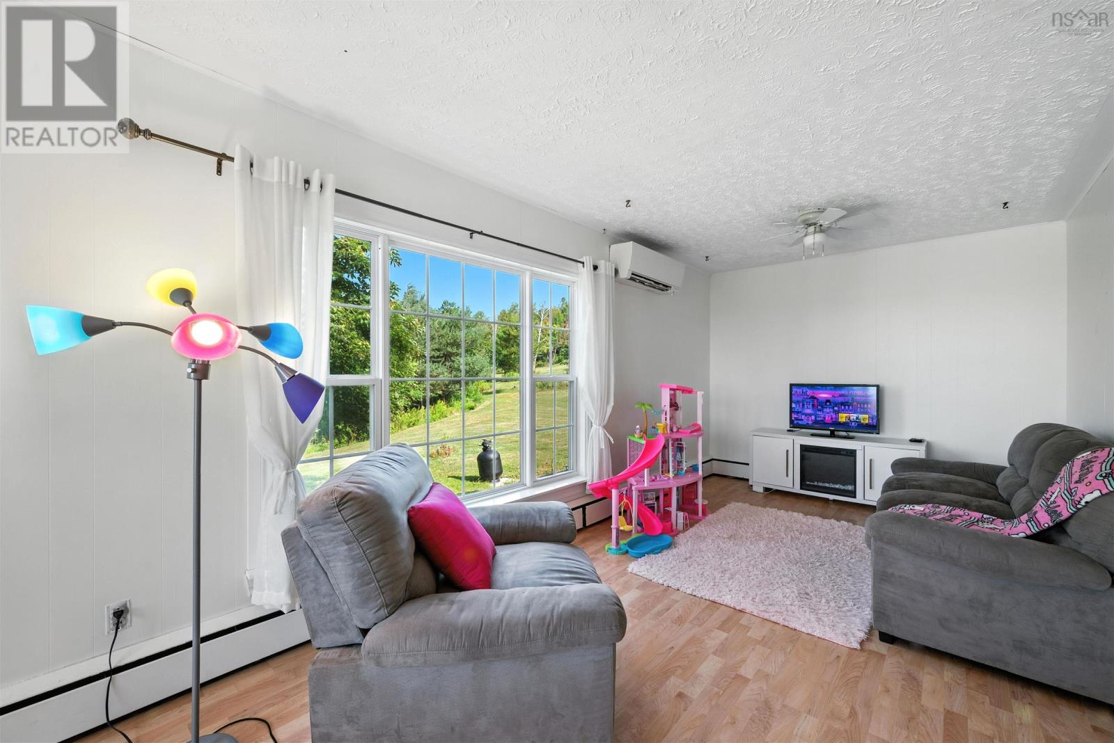 85 Chestnut Street, Trenton, Nova Scotia  B0X 1X0 - Photo 19 - 202520578