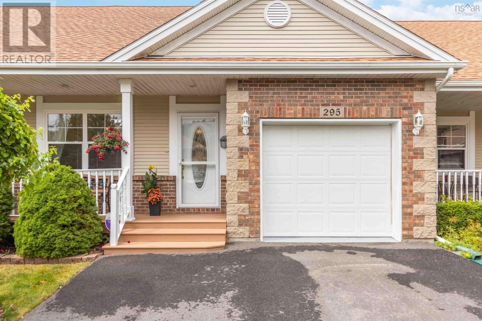 295 Summer Field Way, Dartmouth, Nova Scotia  B2W 6M8 - Photo 3 - 202520584