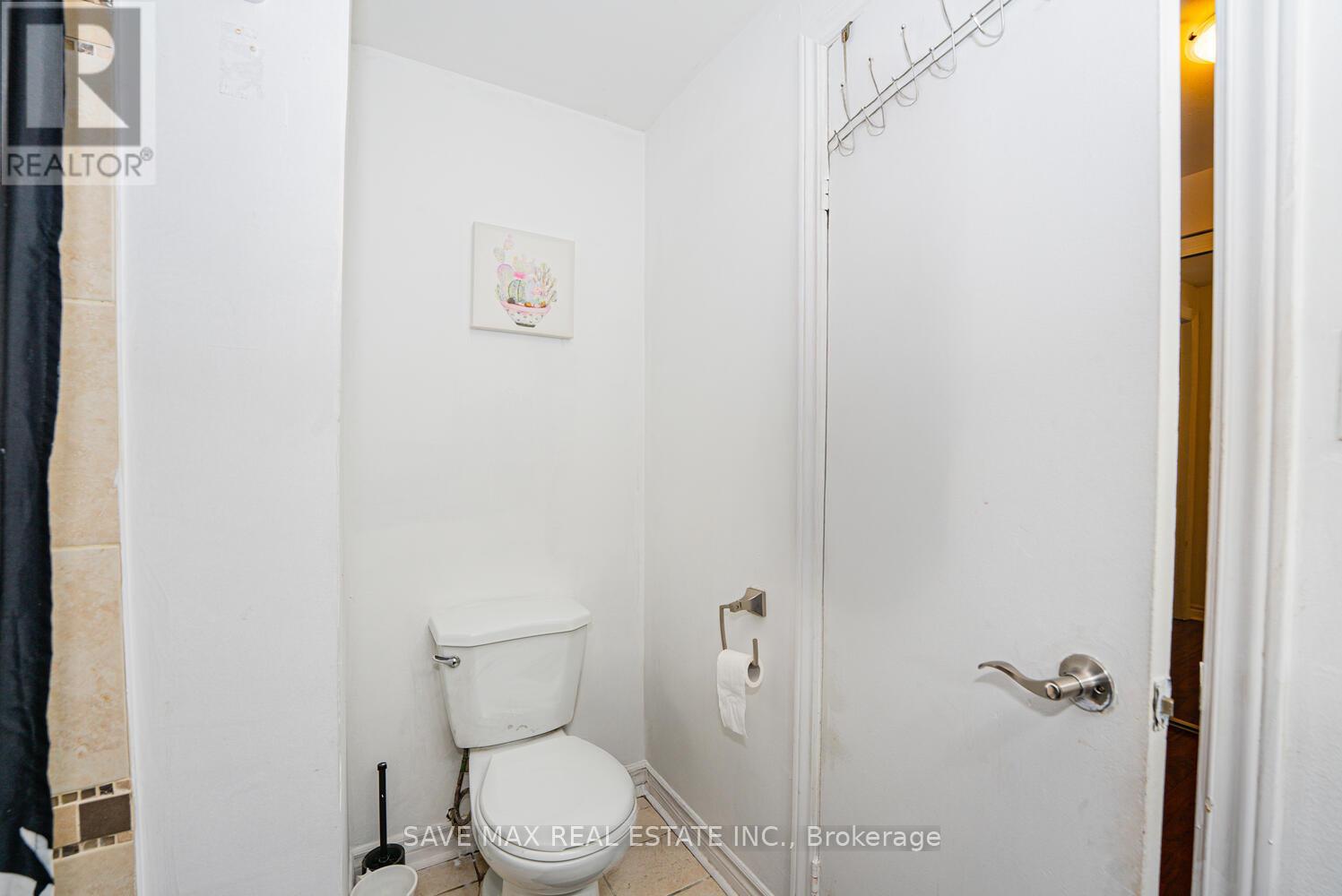 153 Fleetwood Crescent, Brampton, Ontario  L6T 2E5 - Photo 22 - W12303986