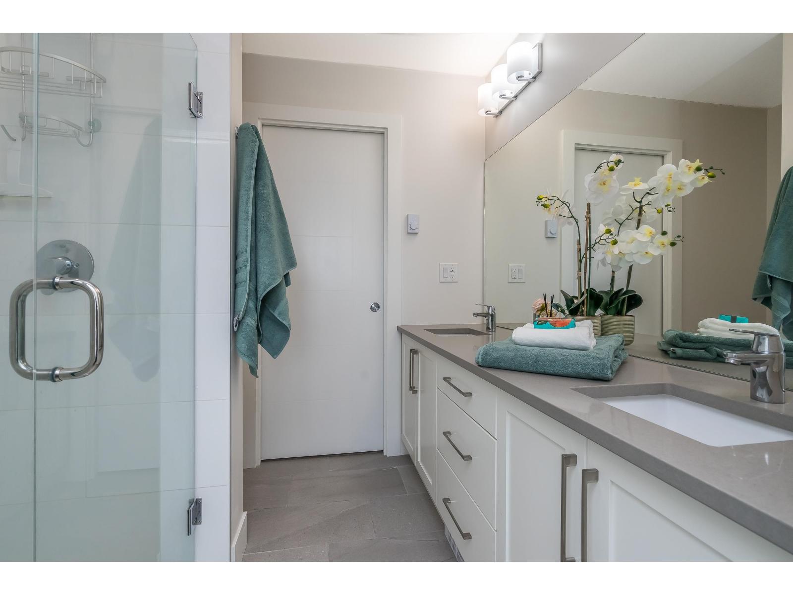307 2555 Ware Street, Abbotsford, British Columbia  V2S 0J4 - Photo 10 - R3037141