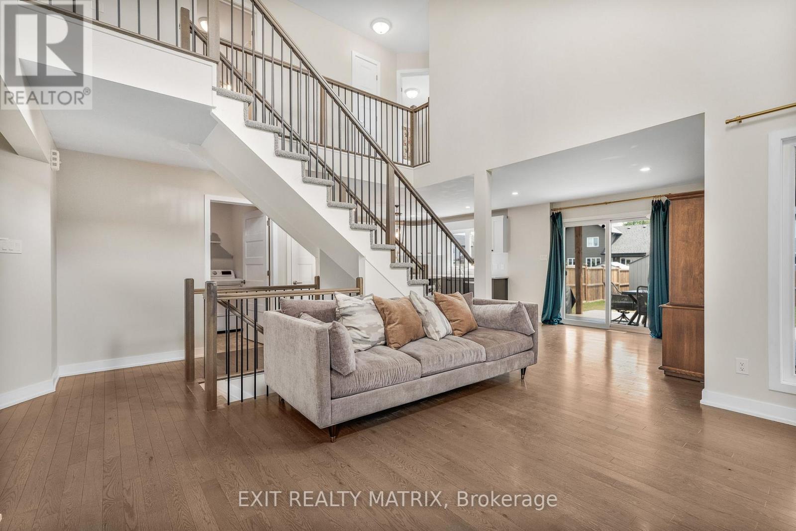 Property at 281 MOISSON STREET image 4