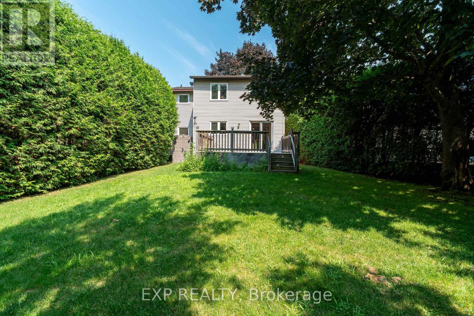 Property at 80 COOLSPRING CRESCENT image 3