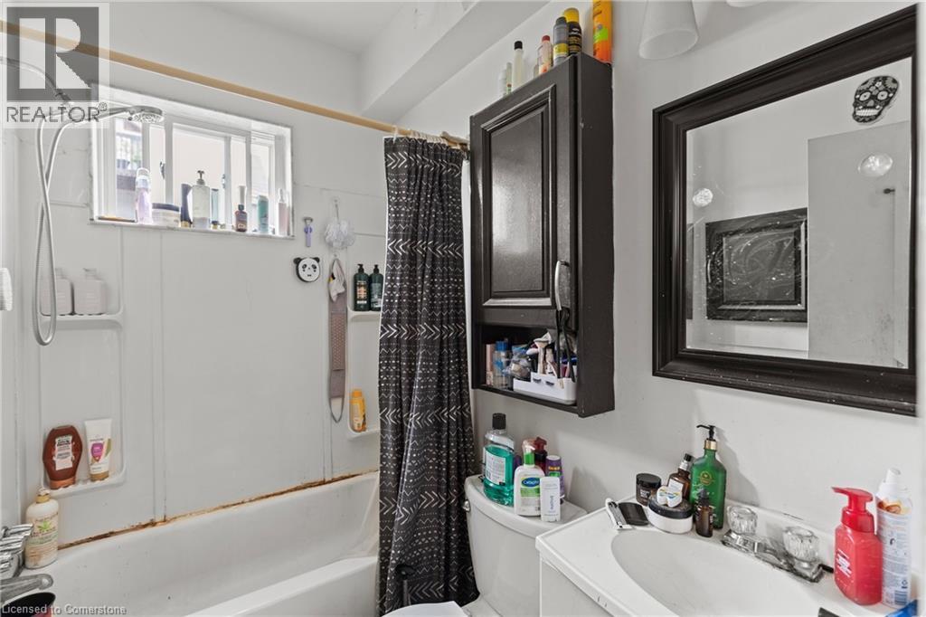 14 Norway Avenue, Hamilton, Ontario  L8M 2V7 - Photo 13 - 40760293