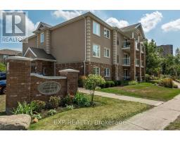 18 - 39 COULTER STREET, Barrie, Ontario