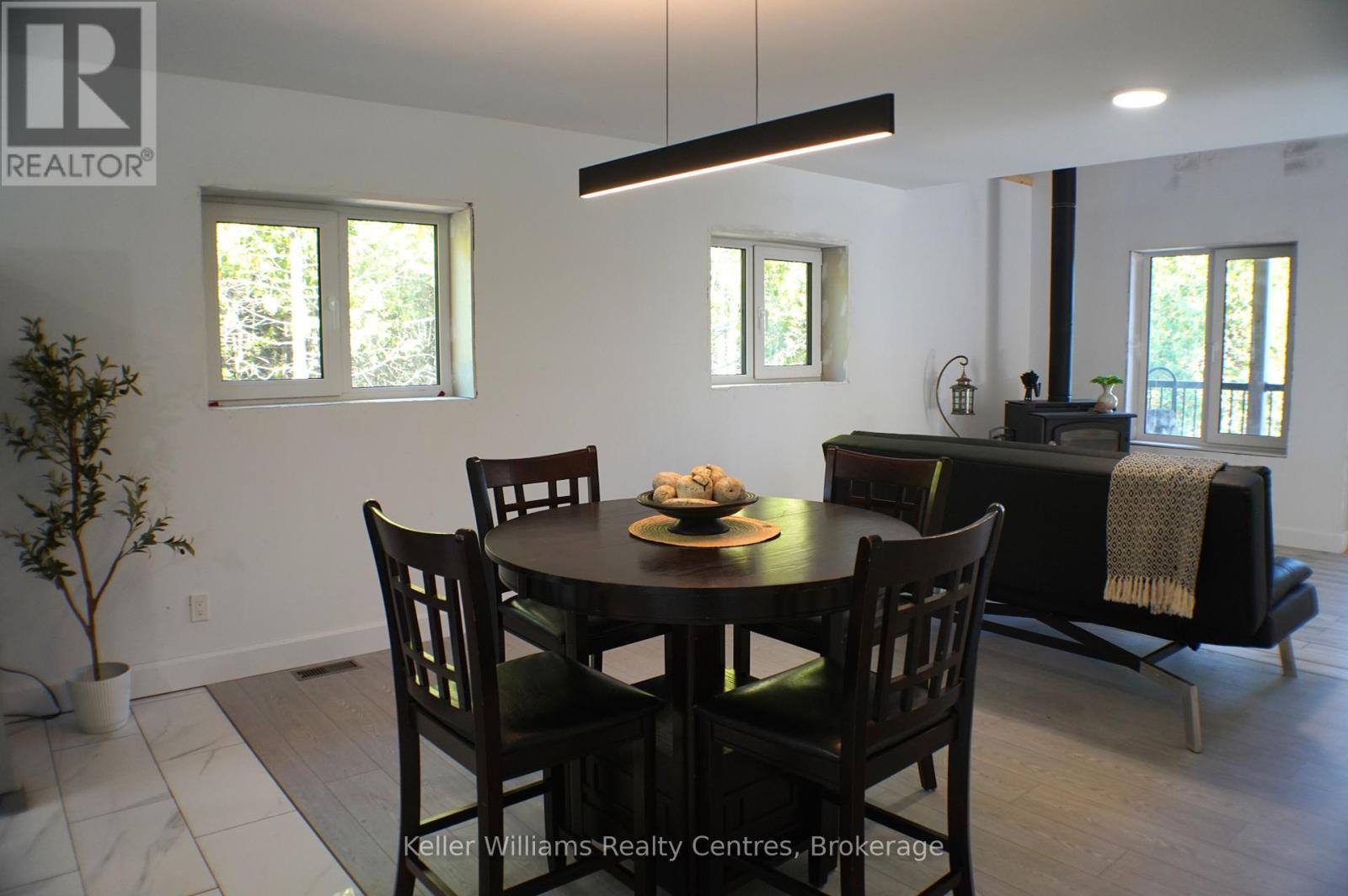 64 Baywatch Drive, Northern Bruce Peninsula, Ontario  N0H 2T0 - Photo 12 - X12344799