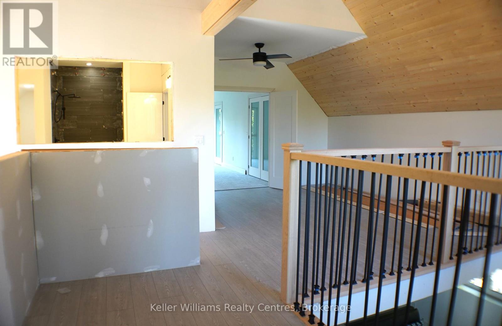 64 Baywatch Drive, Northern Bruce Peninsula, Ontario  N0H 2T0 - Photo 35 - X12344799