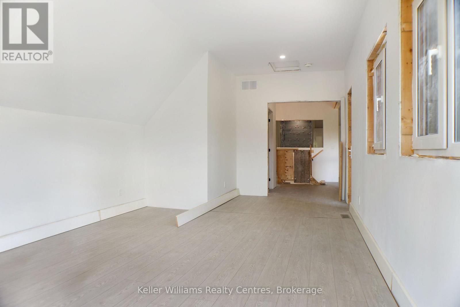 64 Baywatch Drive, Northern Bruce Peninsula, Ontario  N0H 2T0 - Photo 38 - X12344799