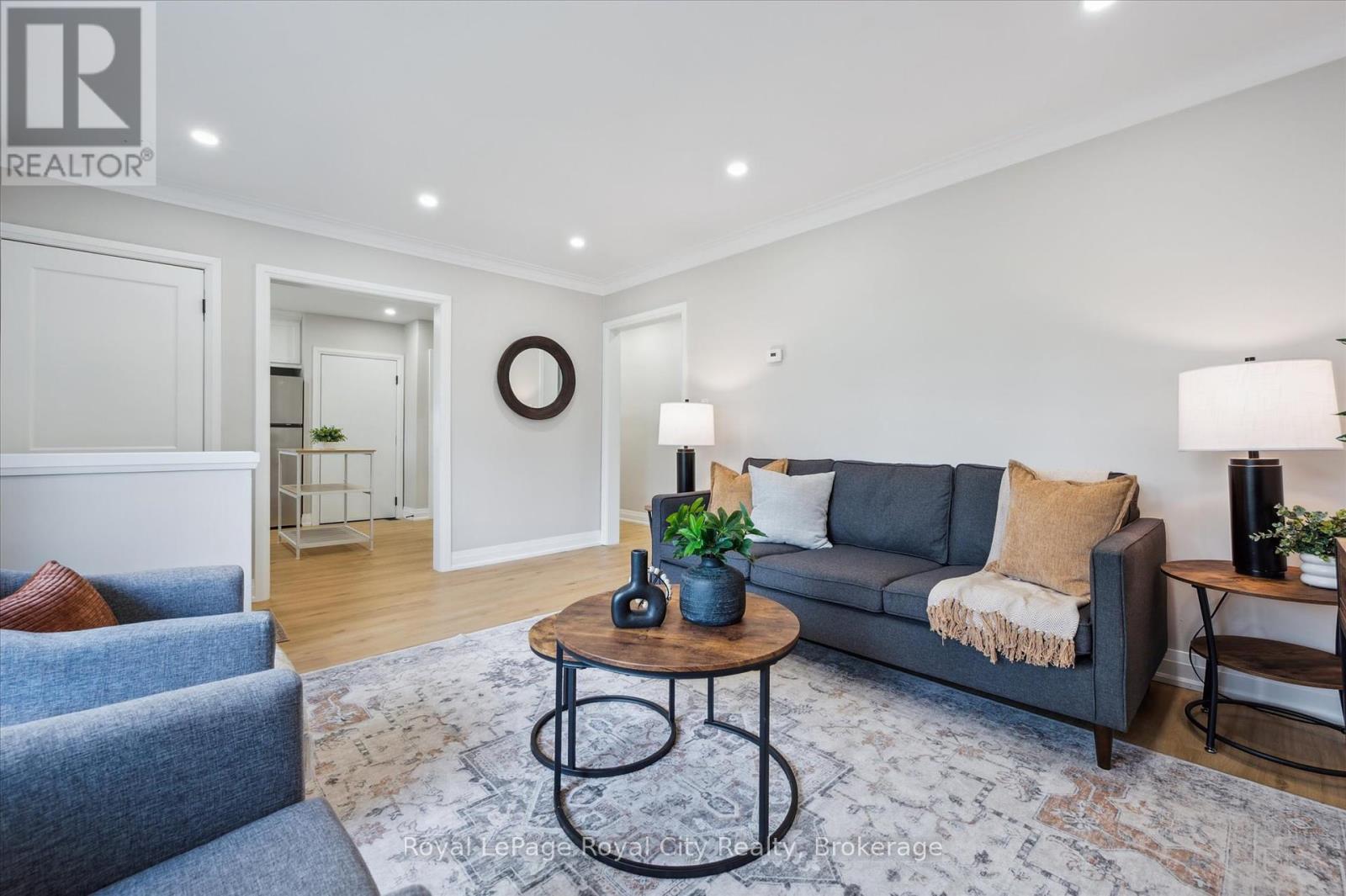22 Heath Road, Guelph, Ontario  N1H 6G9 - Photo 11 - X12344825