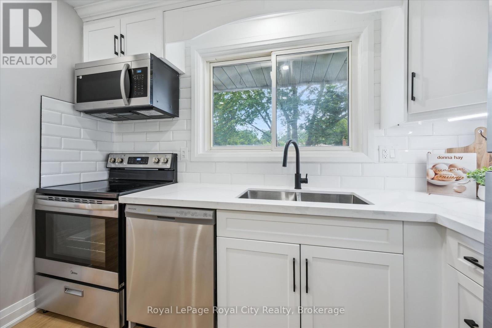 22 Heath Road, Guelph, Ontario  N1H 6G9 - Photo 14 - X12344825