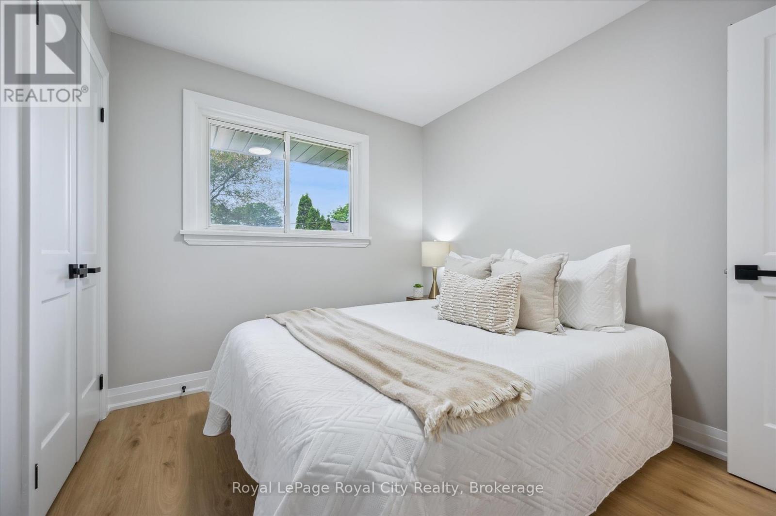 22 Heath Road, Guelph, Ontario  N1H 6G9 - Photo 18 - X12344825