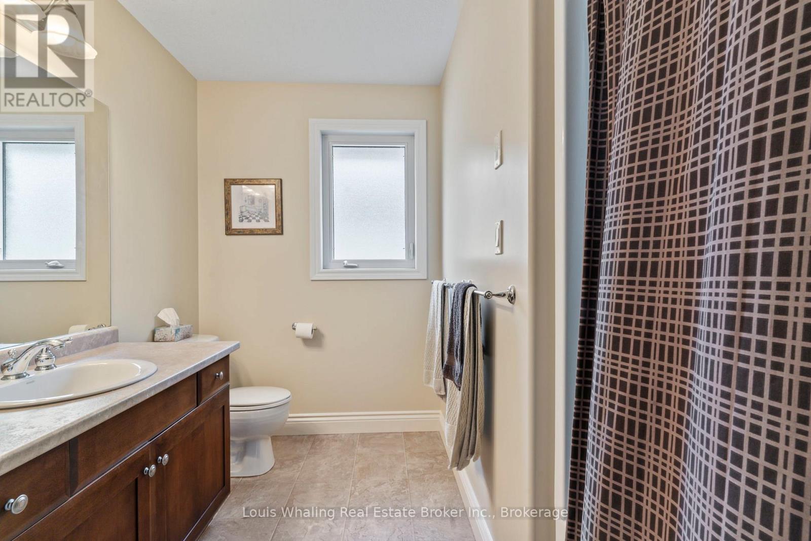 408 4th Street S, Hanover, Ontario  N4N 3V1 - Photo 13 - X12344862