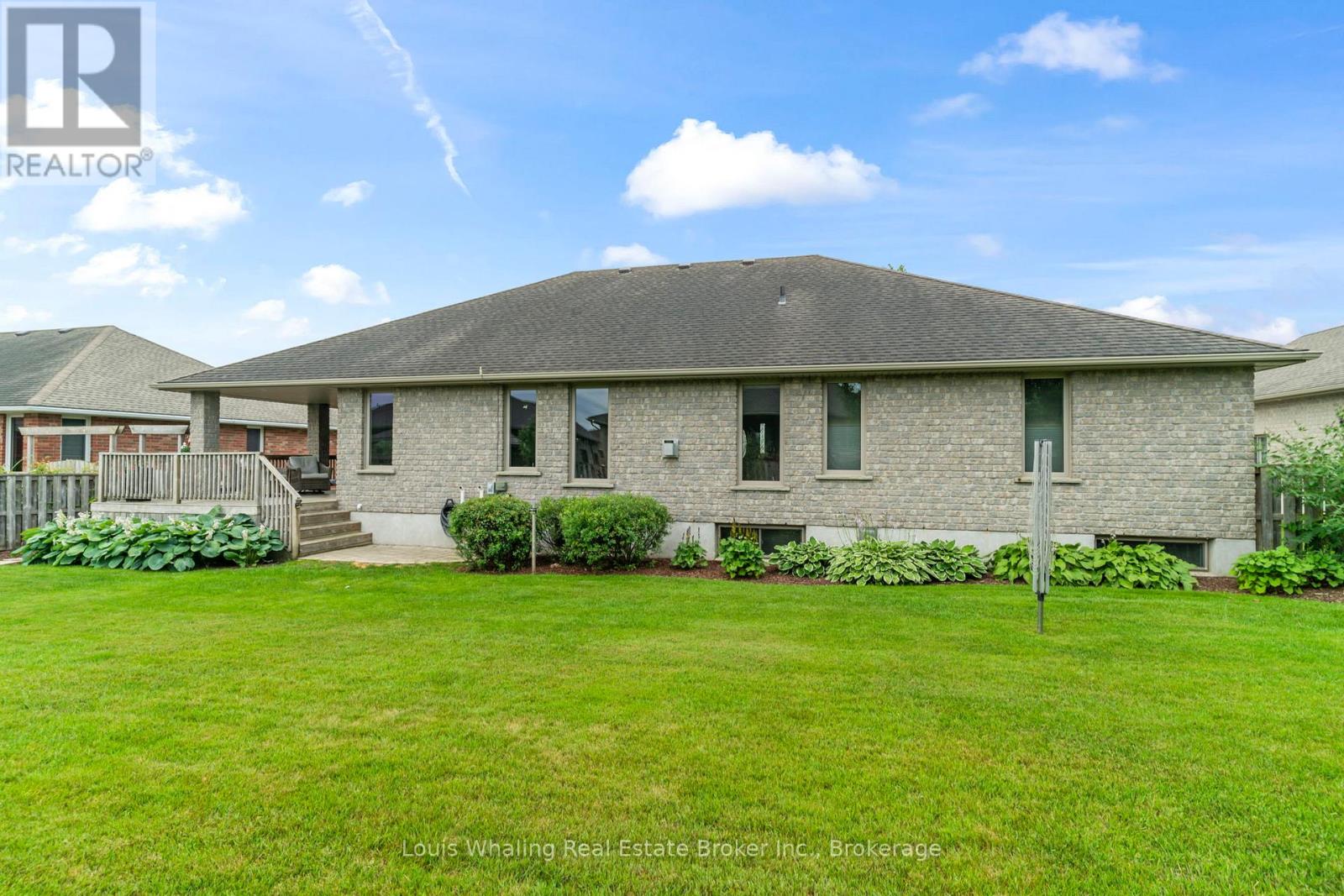 408 4th Street S, Hanover, Ontario  N4N 3V1 - Photo 23 - X12344862