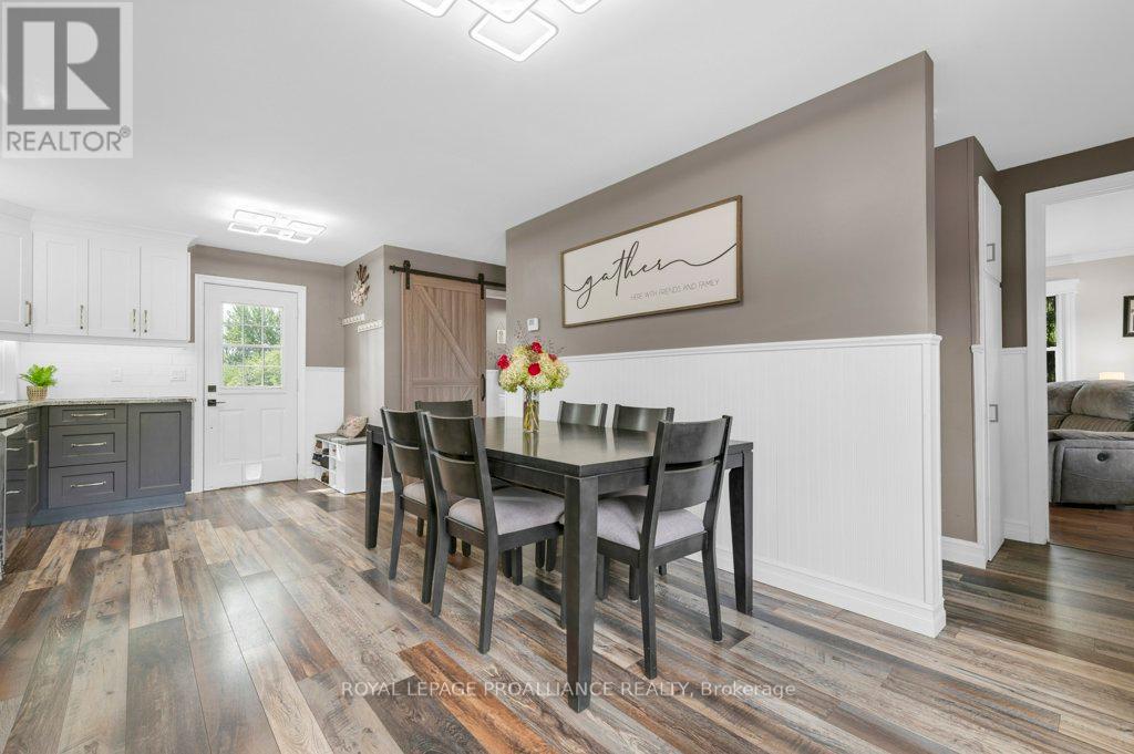 425 Rosebush Road, Quinte West, Ontario  K0K 2C0 - Photo 11 - X12344881