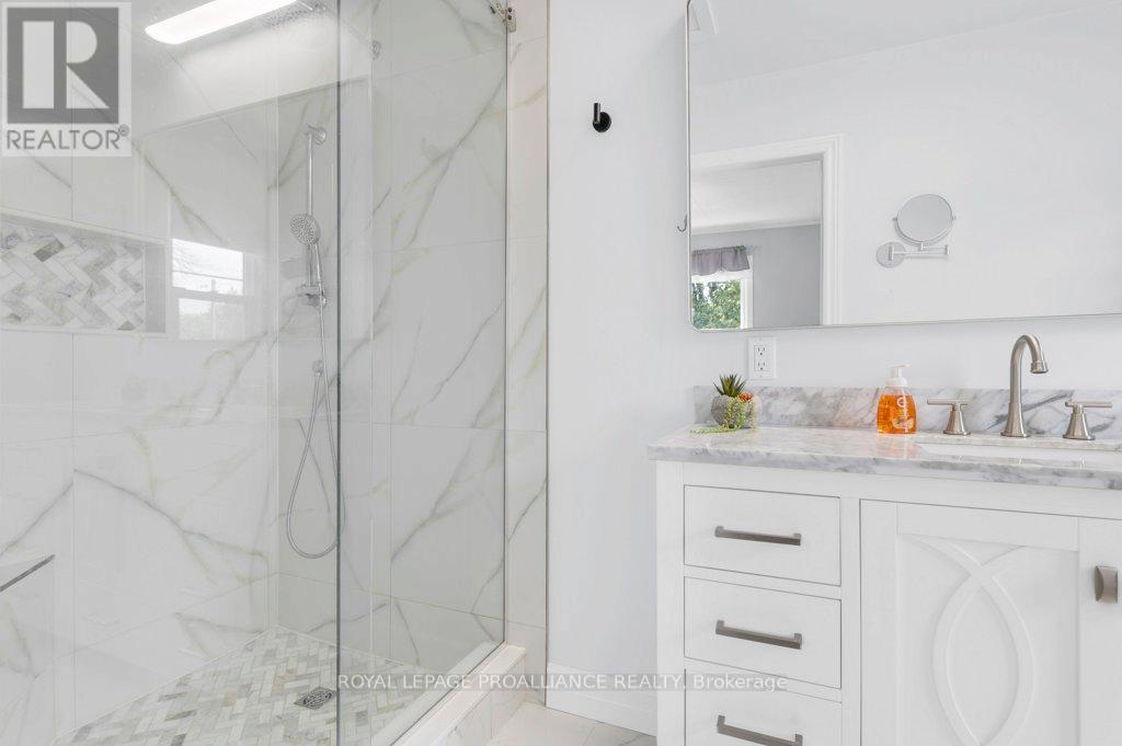 425 Rosebush Road, Quinte West, Ontario  K0K 2C0 - Photo 26 - X12344881