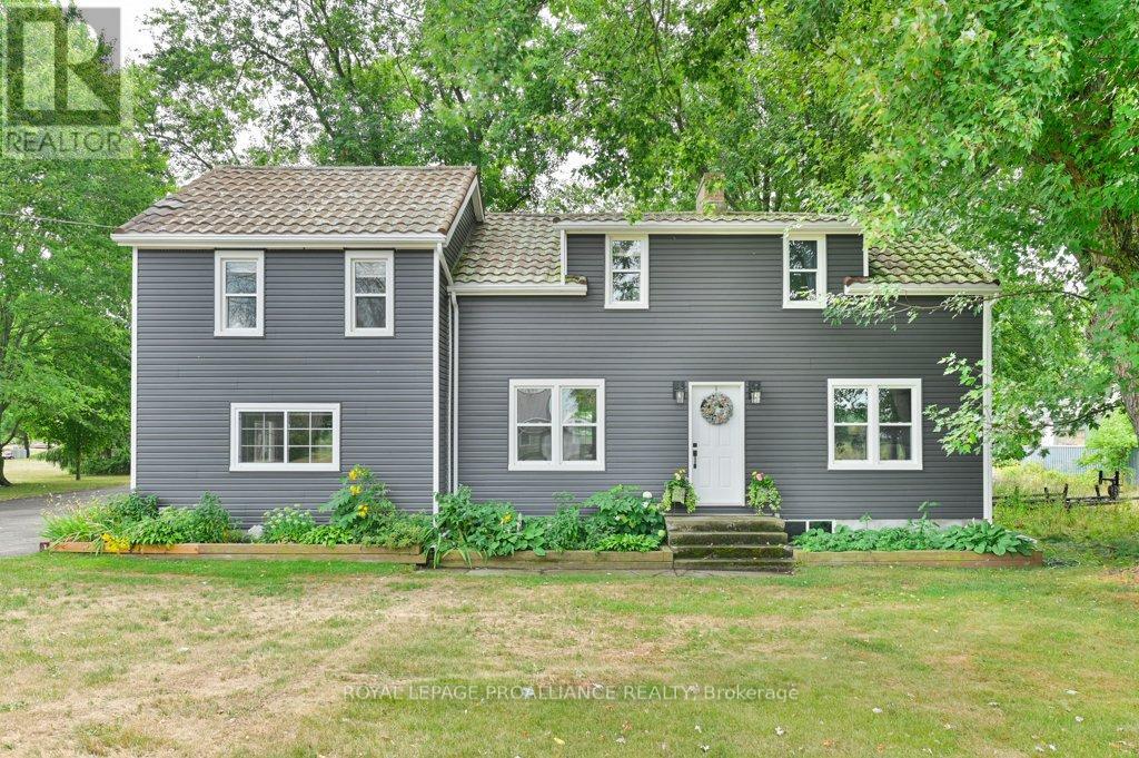 425 Rosebush Road, Quinte West, Ontario  K0K 2C0 - Photo 3 - X12344881