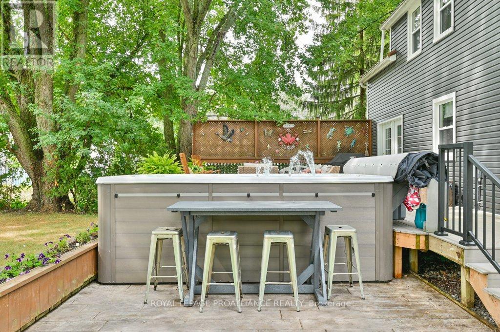 425 Rosebush Road, Quinte West, Ontario  K0K 2C0 - Photo 32 - X12344881