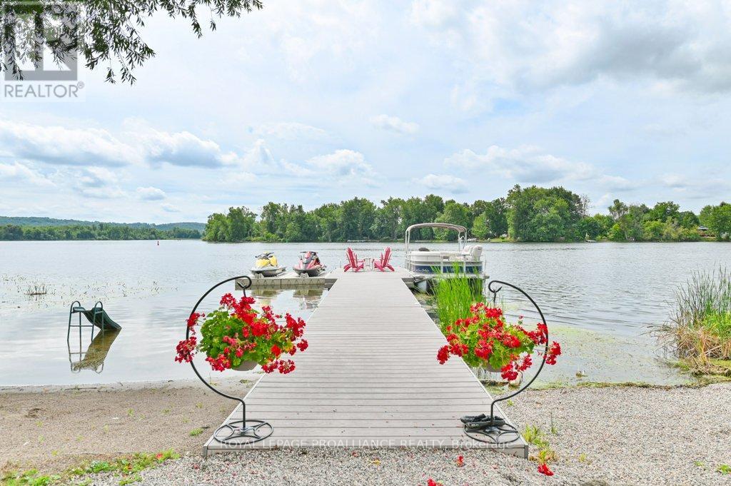 425 Rosebush Road, Quinte West, Ontario  K0K 2C0 - Photo 42 - X12344881