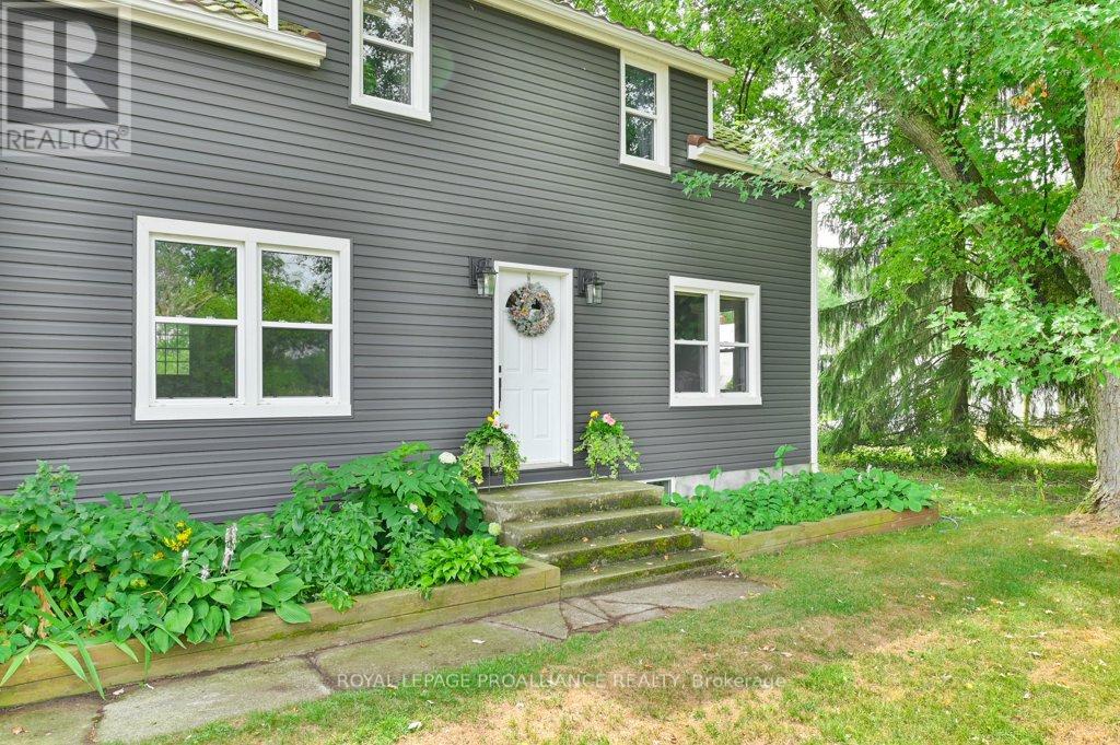 425 Rosebush Road, Quinte West, Ontario  K0K 2C0 - Photo 5 - X12344881