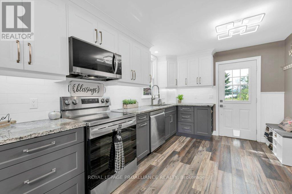 425 Rosebush Road, Quinte West, Ontario  K0K 2C0 - Photo 6 - X12344881