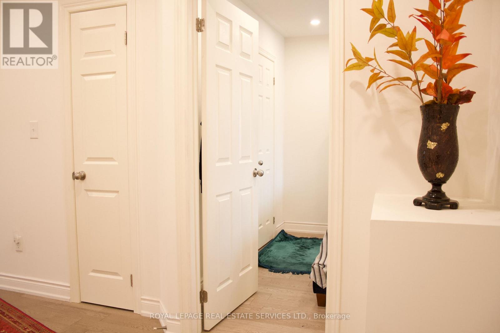 630 Mockridge Terrace, Milton, Ontario  L6T 8W1 - Photo 47 - W12344719