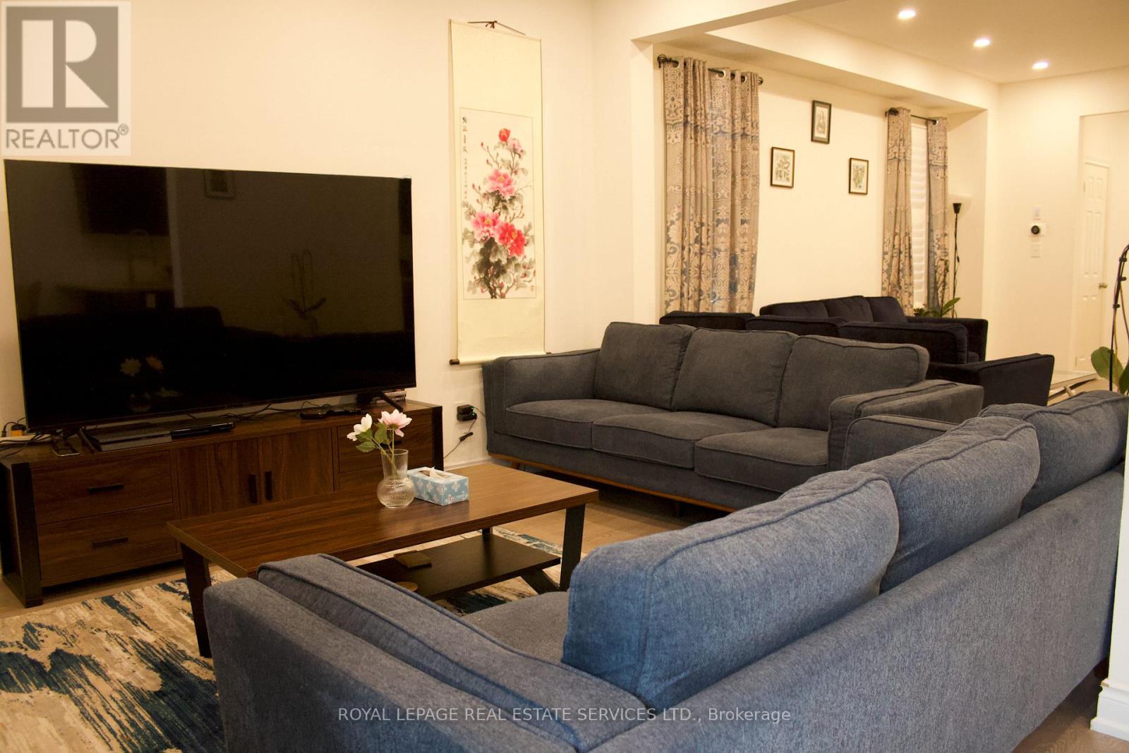 630 Mockridge Terrace, Milton, Ontario  L6T 8W1 - Photo 7 - W12344719