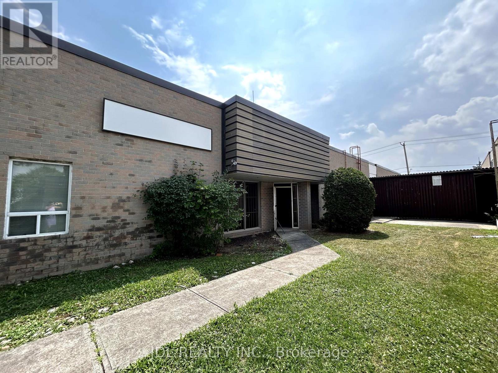 Property at 7 - 1291 MATHESON BOULEVARD E image 3