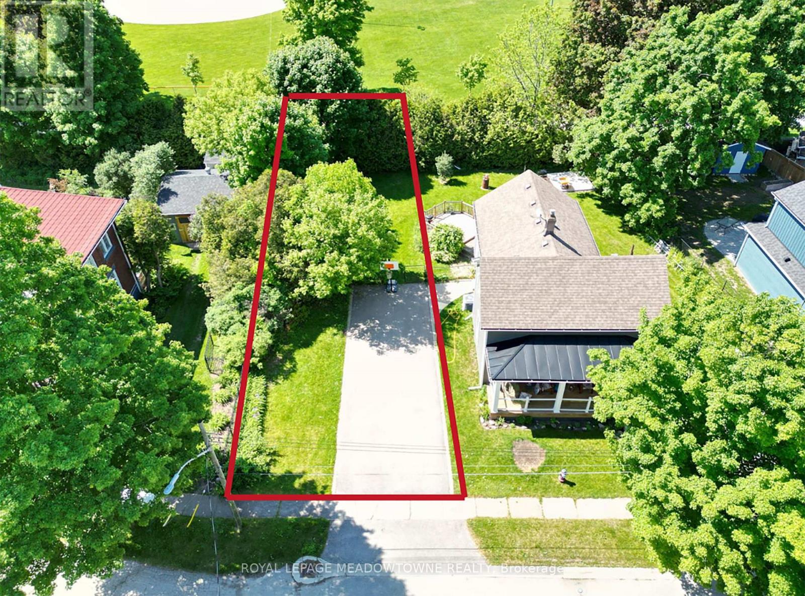 87 Lake Avenue, Halton Hills (Ac Acton), Ontario  L7J 1G1 - Photo 1 - W12344744