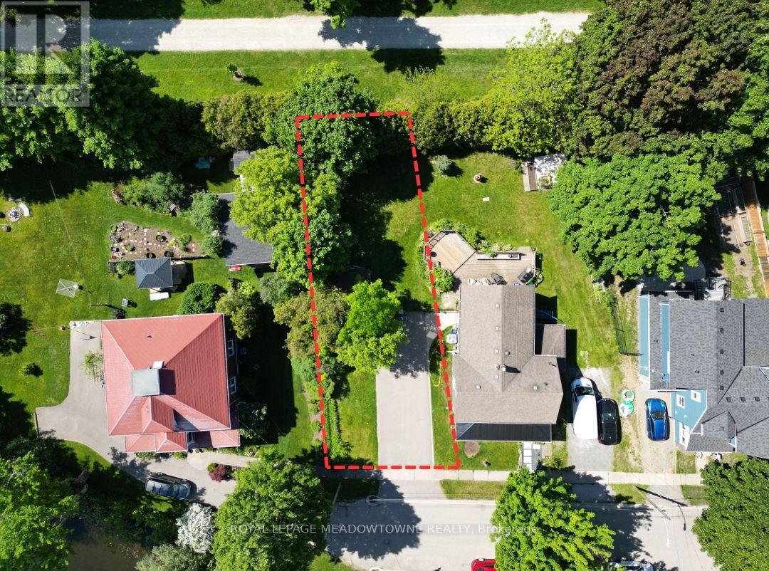 87 Lake Avenue, Halton Hills (Ac Acton), Ontario  L7J 1G1 - Photo 16 - W12344744