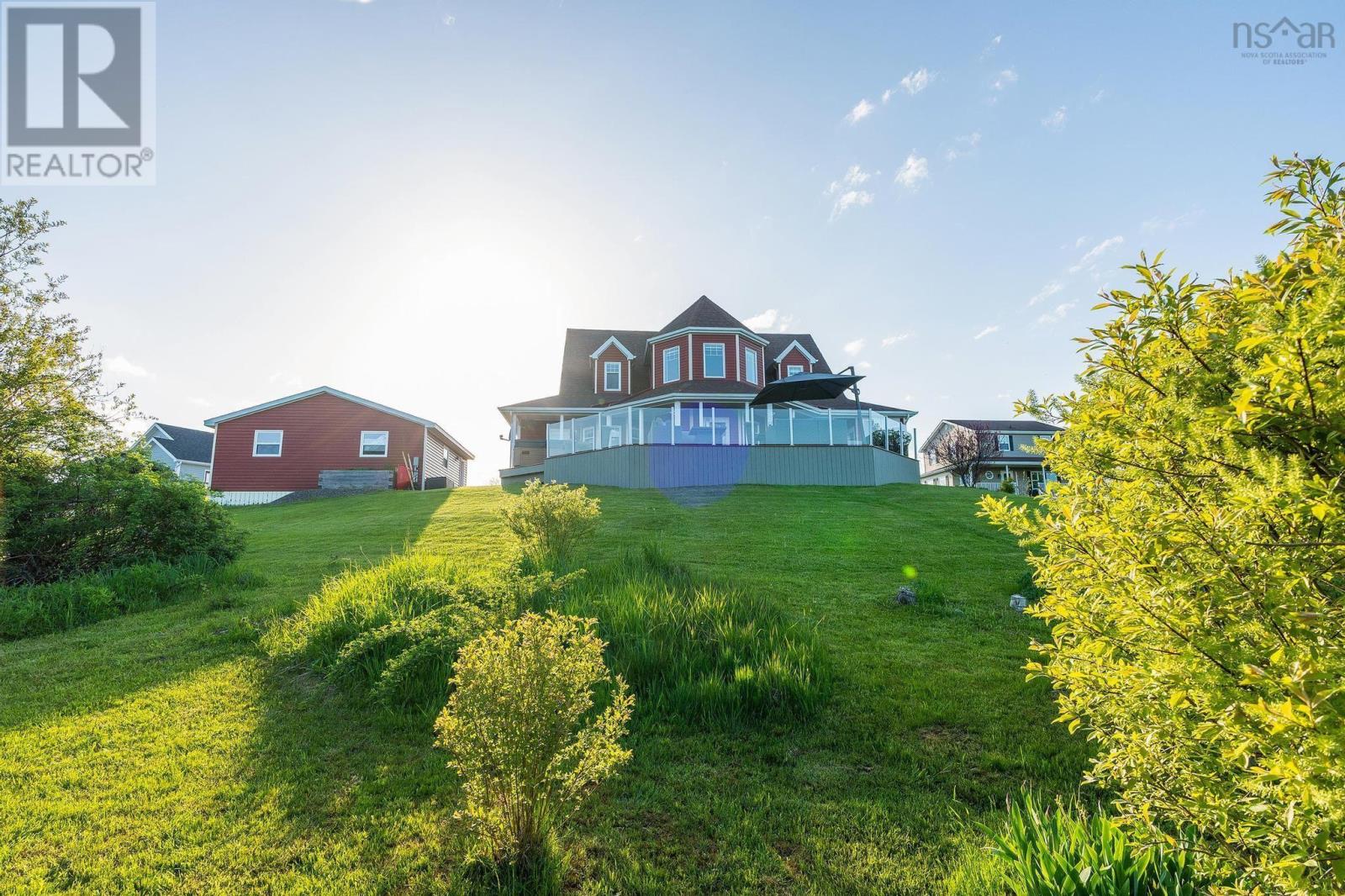 20 Harvey Drive, Baddeck, Nova Scotia  B0E 1B0 - Photo 5 - 202504590