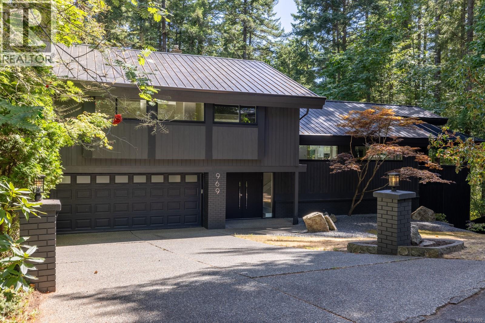 Property at 969 Sunnywood Crt image 1