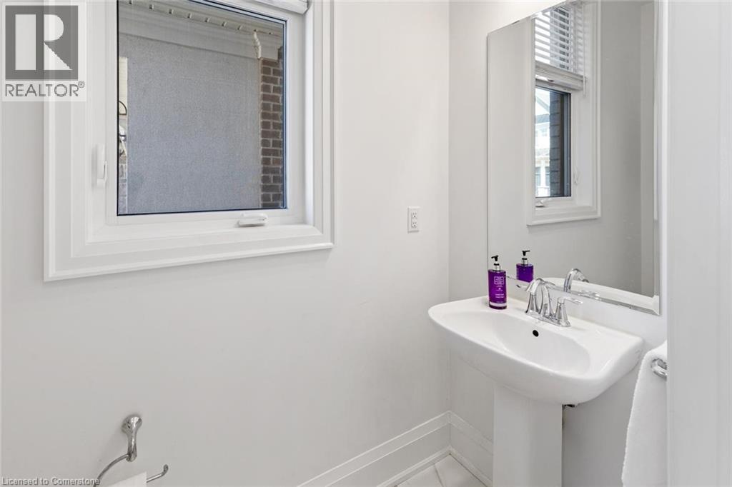 1467 Everest Crescent, Oakville, Ontario  L6H 3S4 - Photo 5 - 40760509