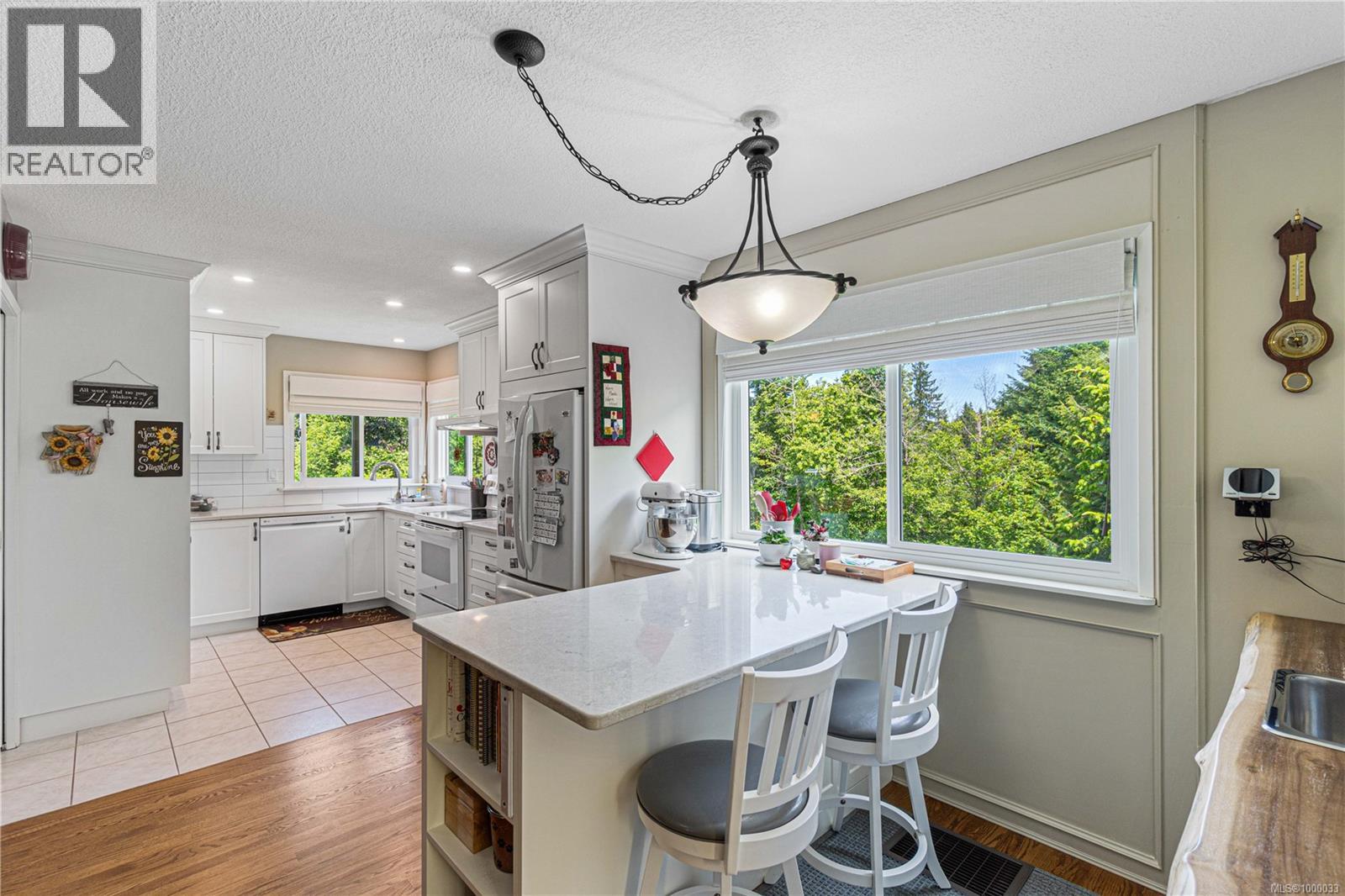 Property at 161 Bonavista Pl image 1