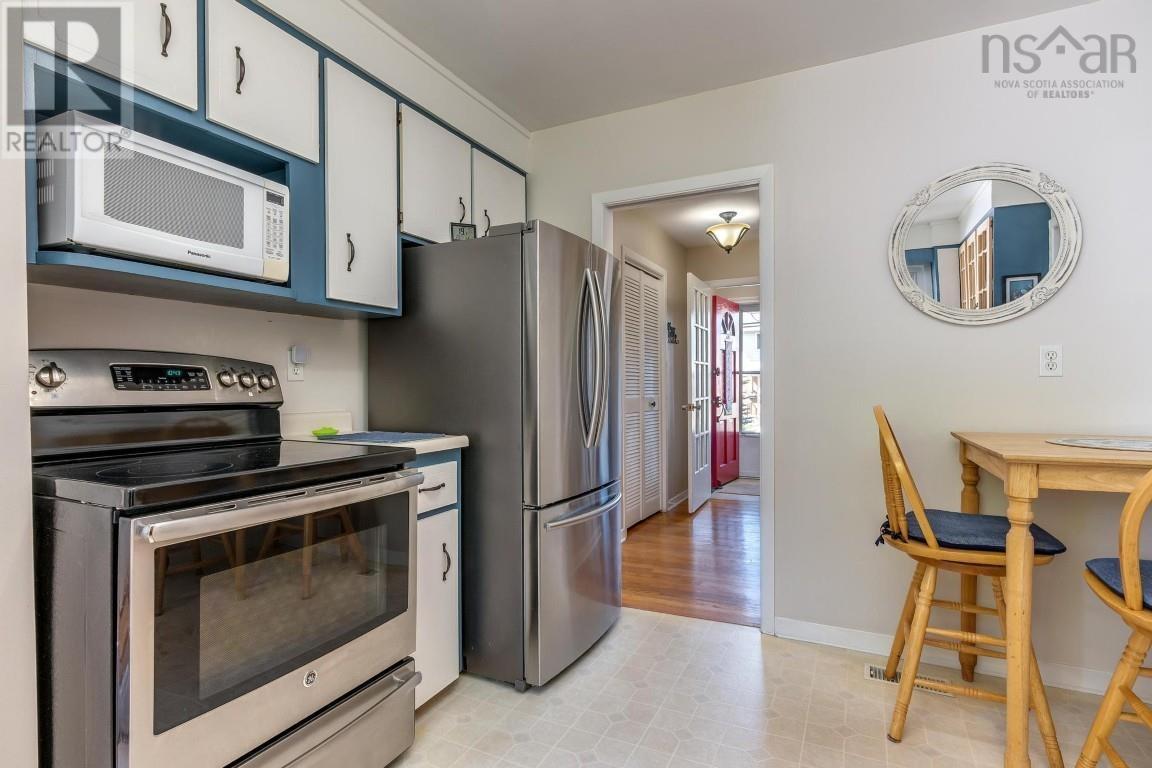 37 Robert Drive, Dartmouth, Nova Scotia  B2W 2A2 - Photo 13 - 202520587